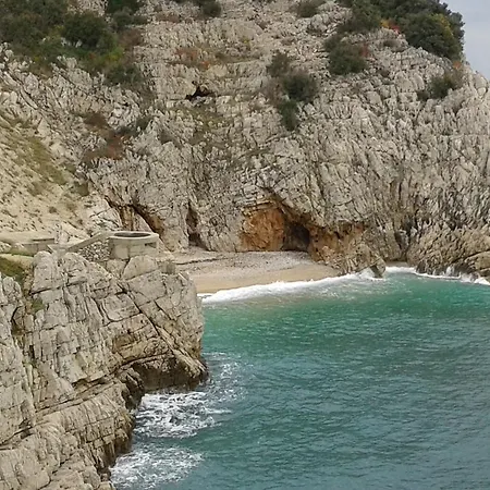 Renata - Daire Brseč